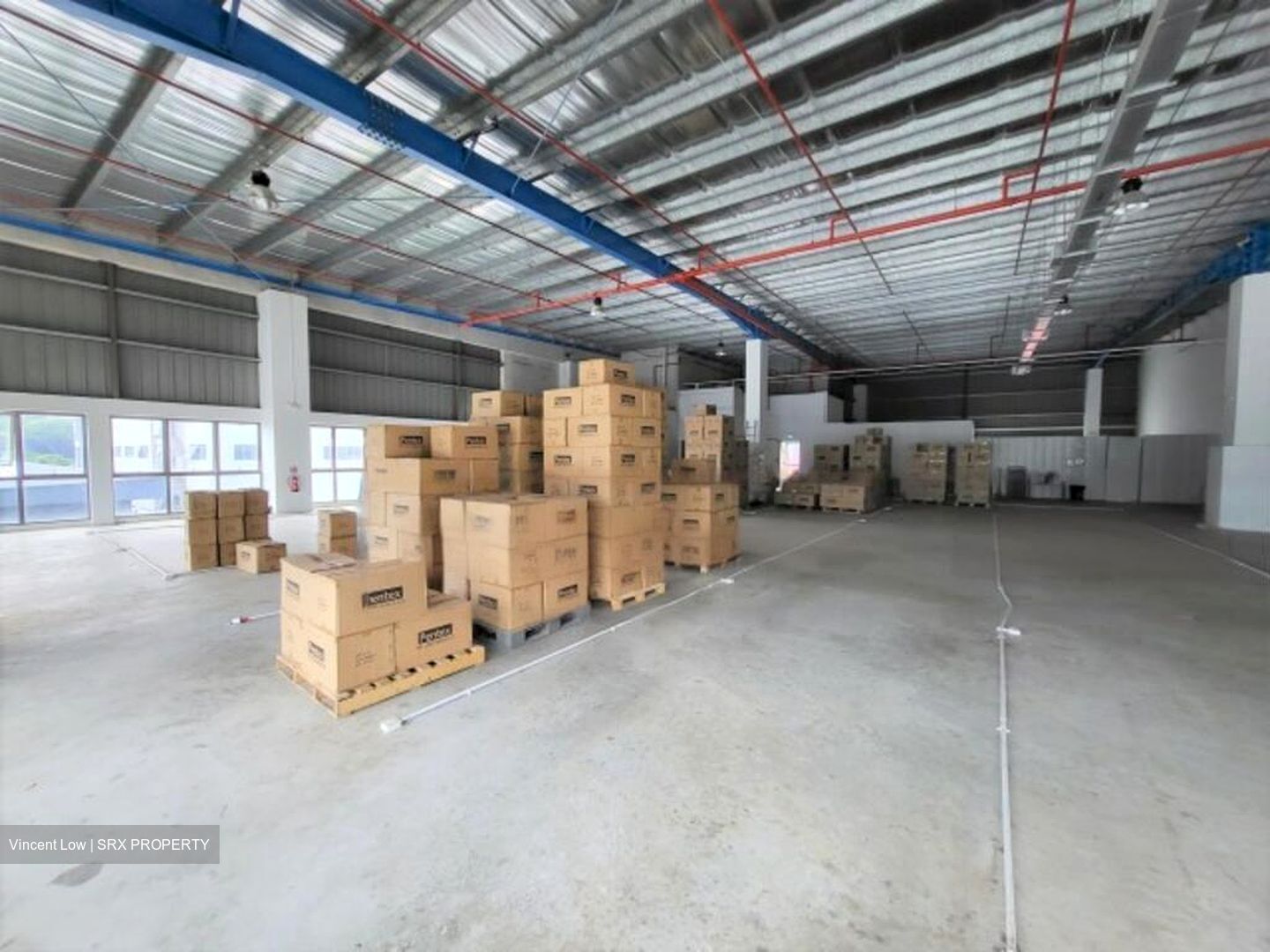 Tampines Industrial Drive (D18), Warehouse #530851061